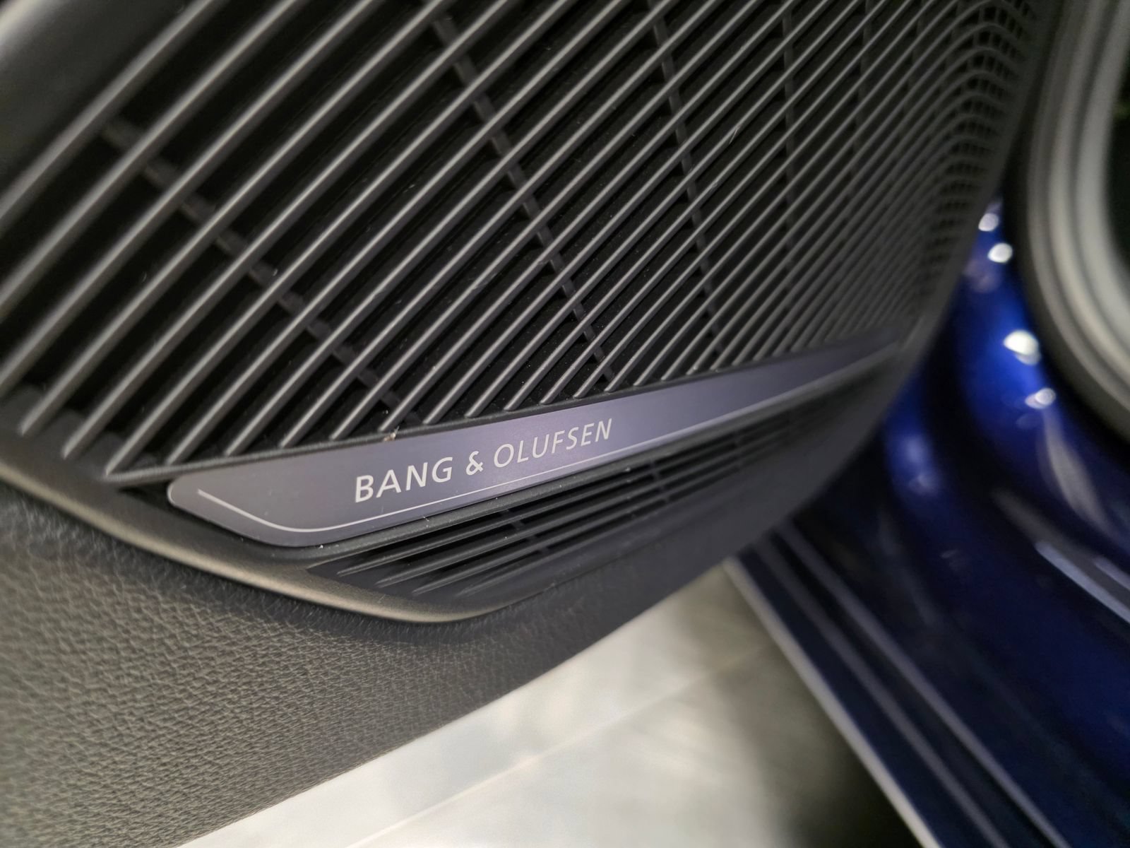 Used 2020 Audi S4 Premium Plus w/ Premium Plus Package AWD/4WD image 30