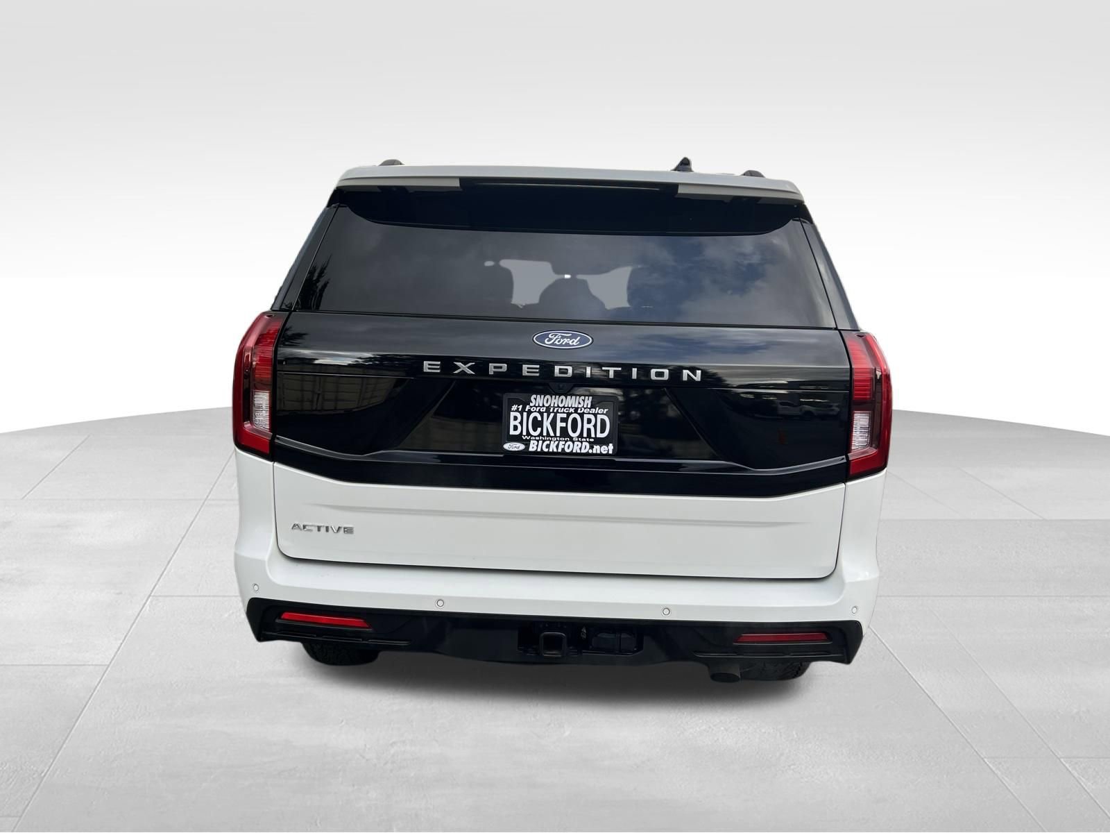 Used 2025 Ford Expedition Active image 6