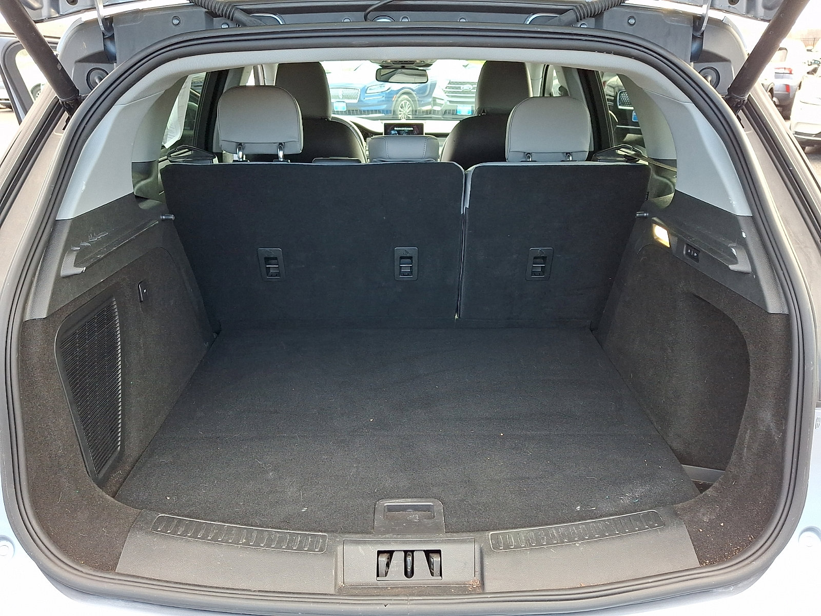 Certified 2022 Lincoln Corsair AWD w/ Premium Package image 29