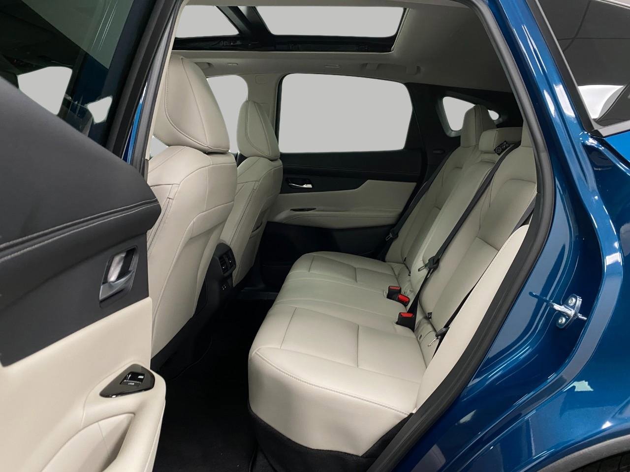 Used 2025 Nissan Murano SL image 30