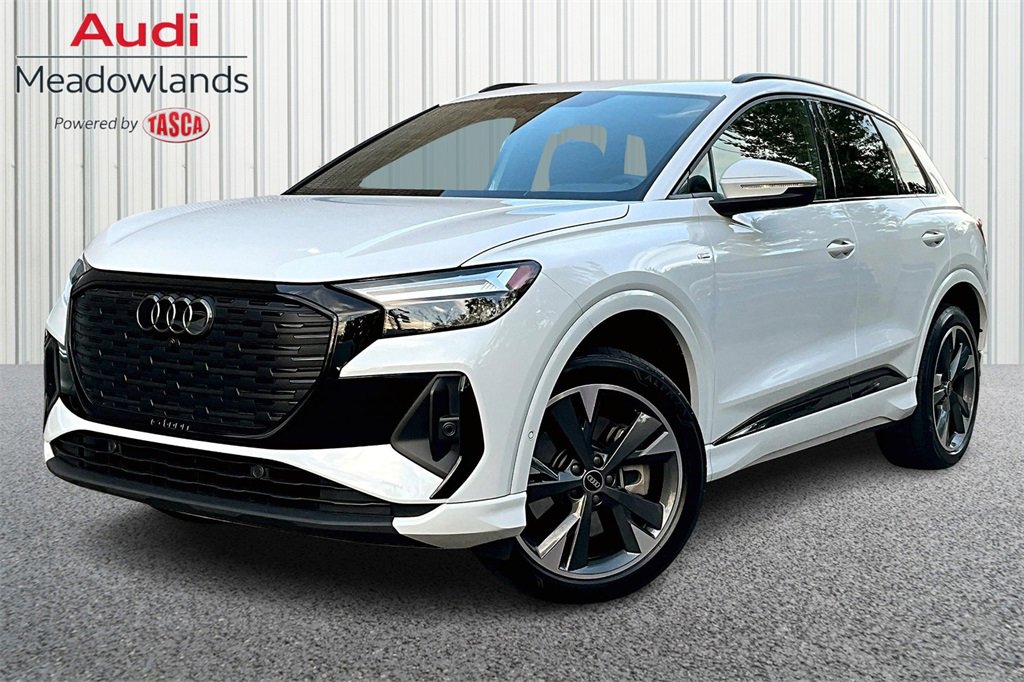 Used 2024 Audi Q4 e-tron Premium Plus image 1