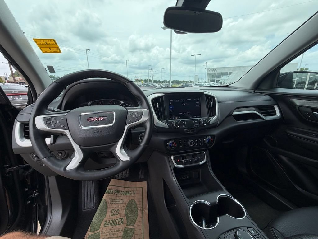 Used 2024 GMC Terrain SLT FWD image 10