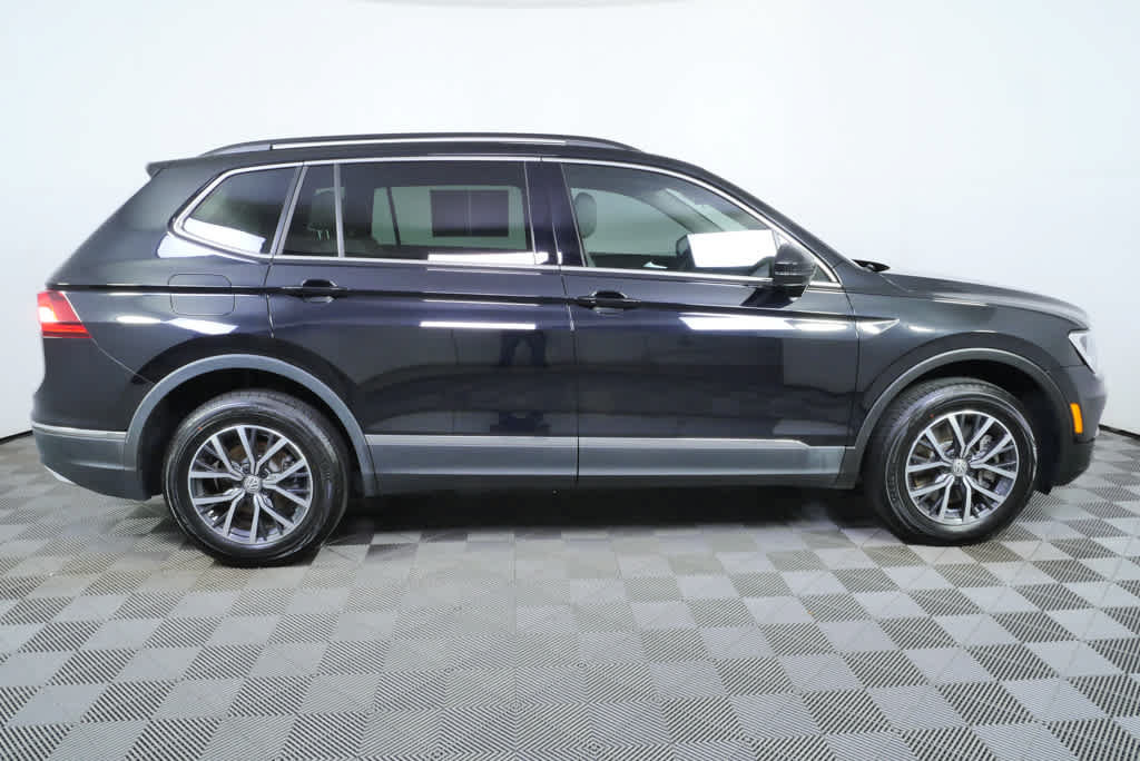 Certified 2020 Volkswagen Tiguan SE FWD image 25