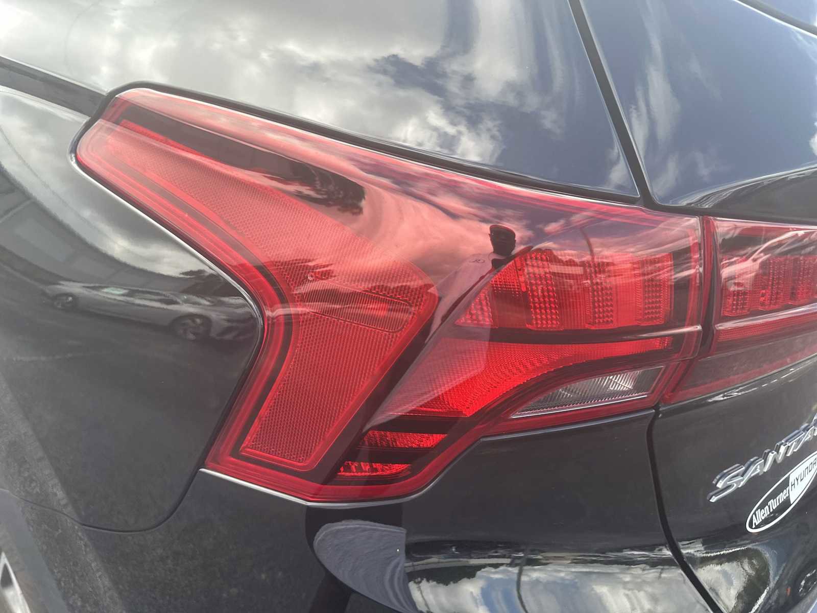 Certified 2022 Hyundai Santa Fe SEL image 10