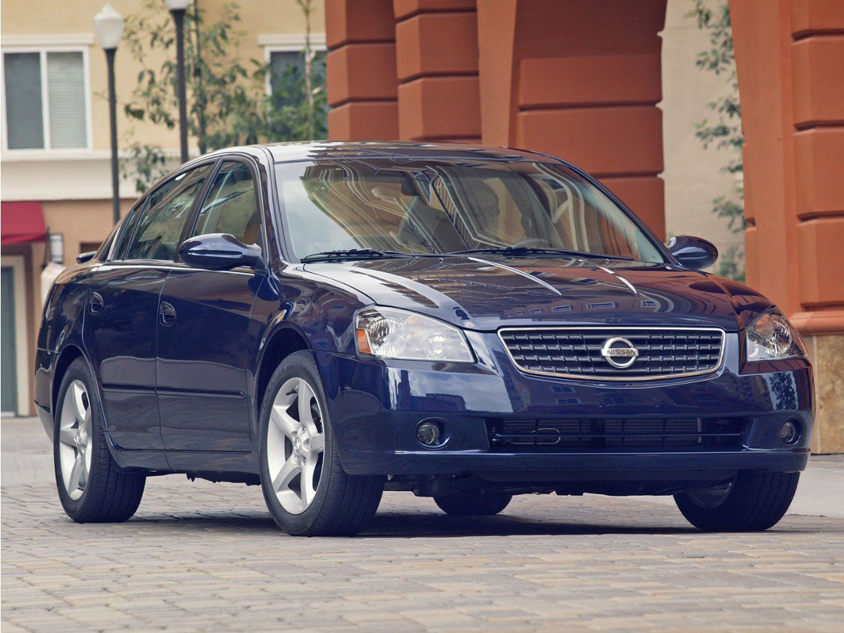 Used 2006 Nissan Altima 3.5 SE FWD image 1