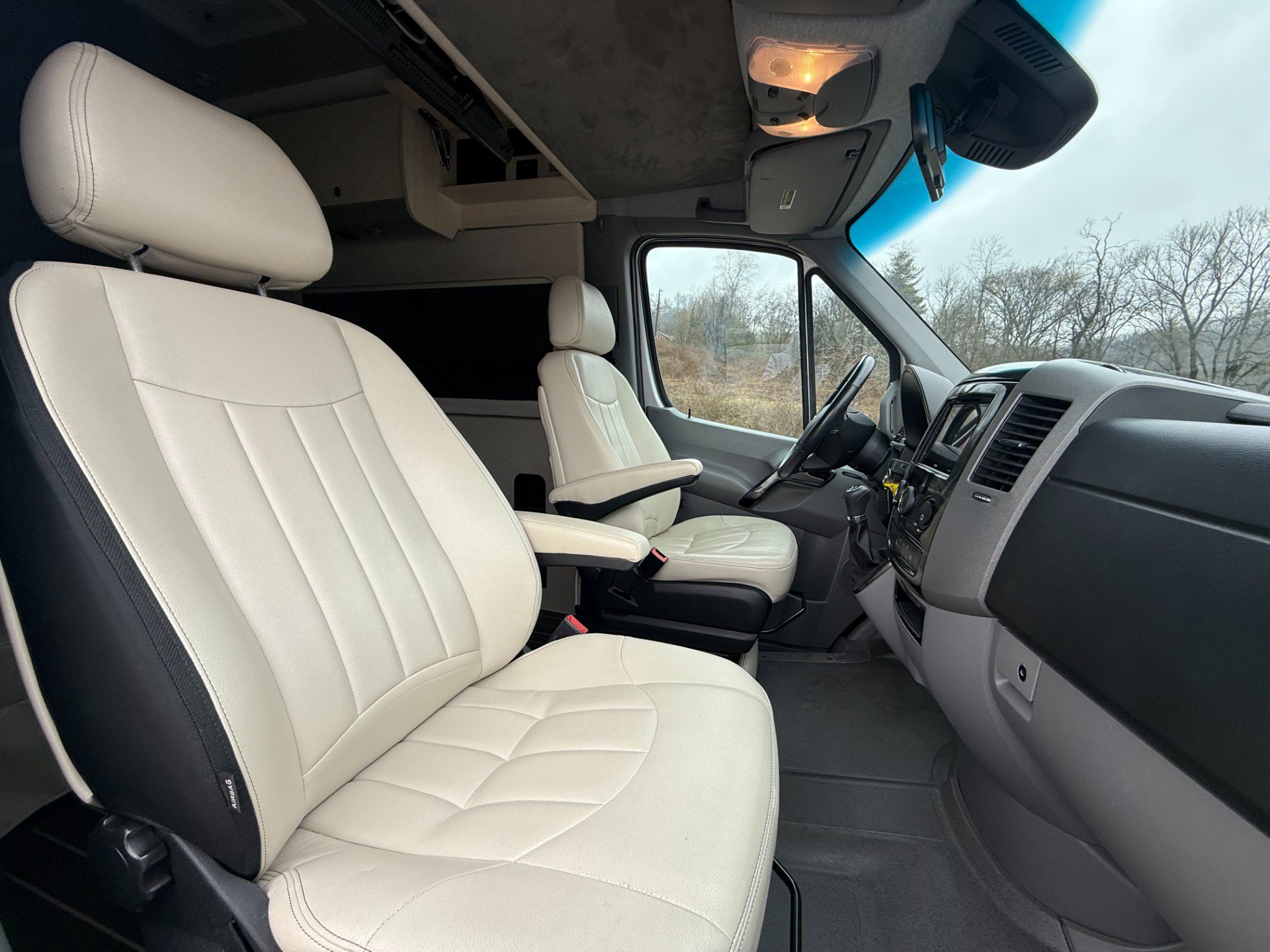 Used 2017 Mercedes-Benz Sprinter 3500 image 16