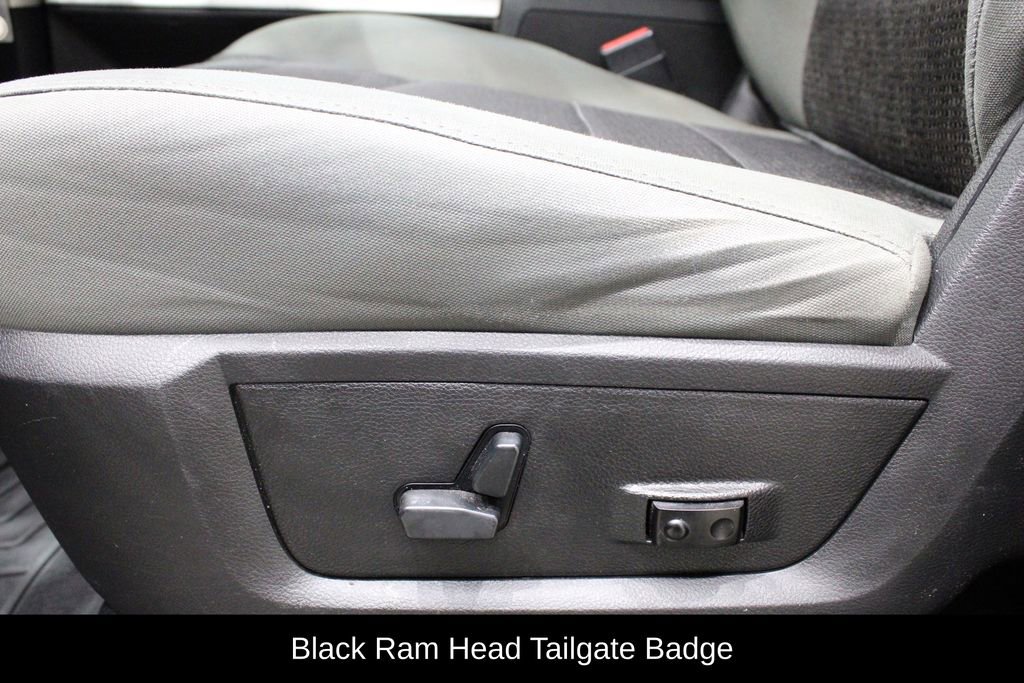 Used 2016 RAM 2500 Lone Star w/ Black Appearance Group image 23