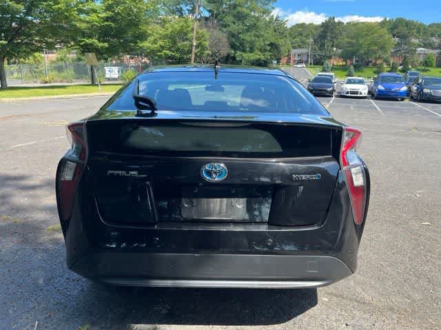 Used 2018 Toyota Prius Two w/ Prius Two Safety Plus Package FWD image 5
