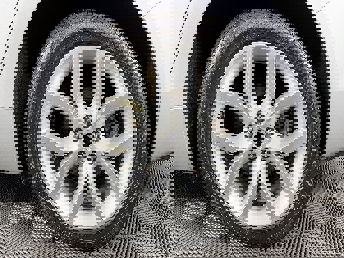 Used 2018 Chevrolet Impala Premier FWD image 22