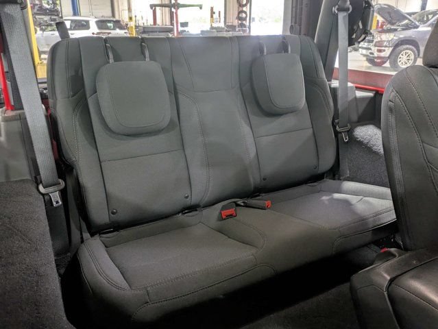 Certified 2021 Jeep Wrangler Sport AWD/4WD image 16
