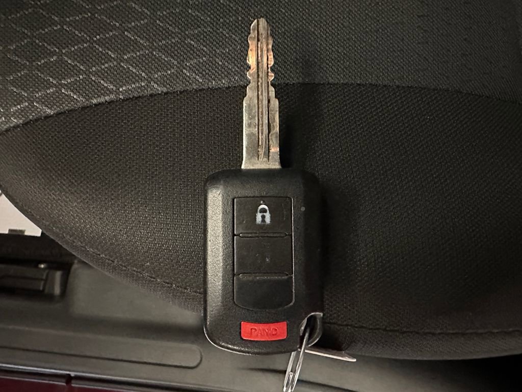 Used 2023 Mitsubishi Mirage G4 ES FWD image 17