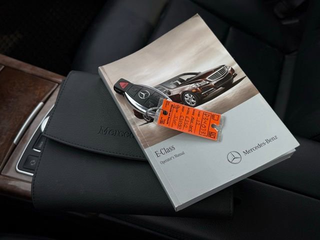 Used 2012 Mercedes-Benz E 350 4MATIC Sedan image 5