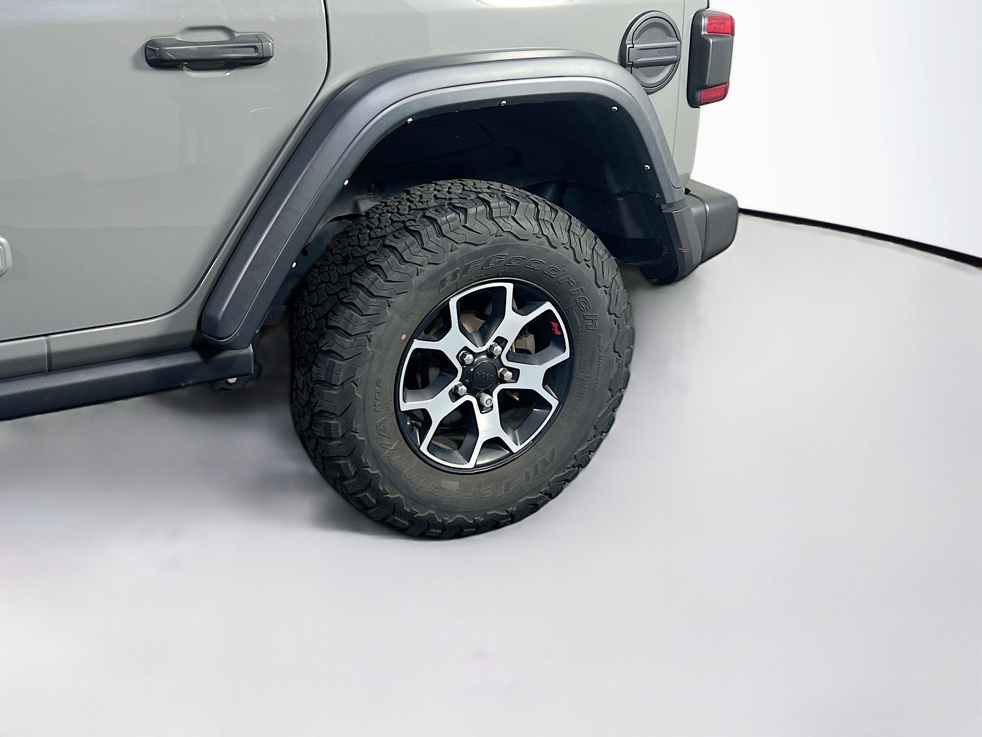 Used 2022 Jeep Wrangler Unlimited Rubicon w/ LED Lighting Group image 30