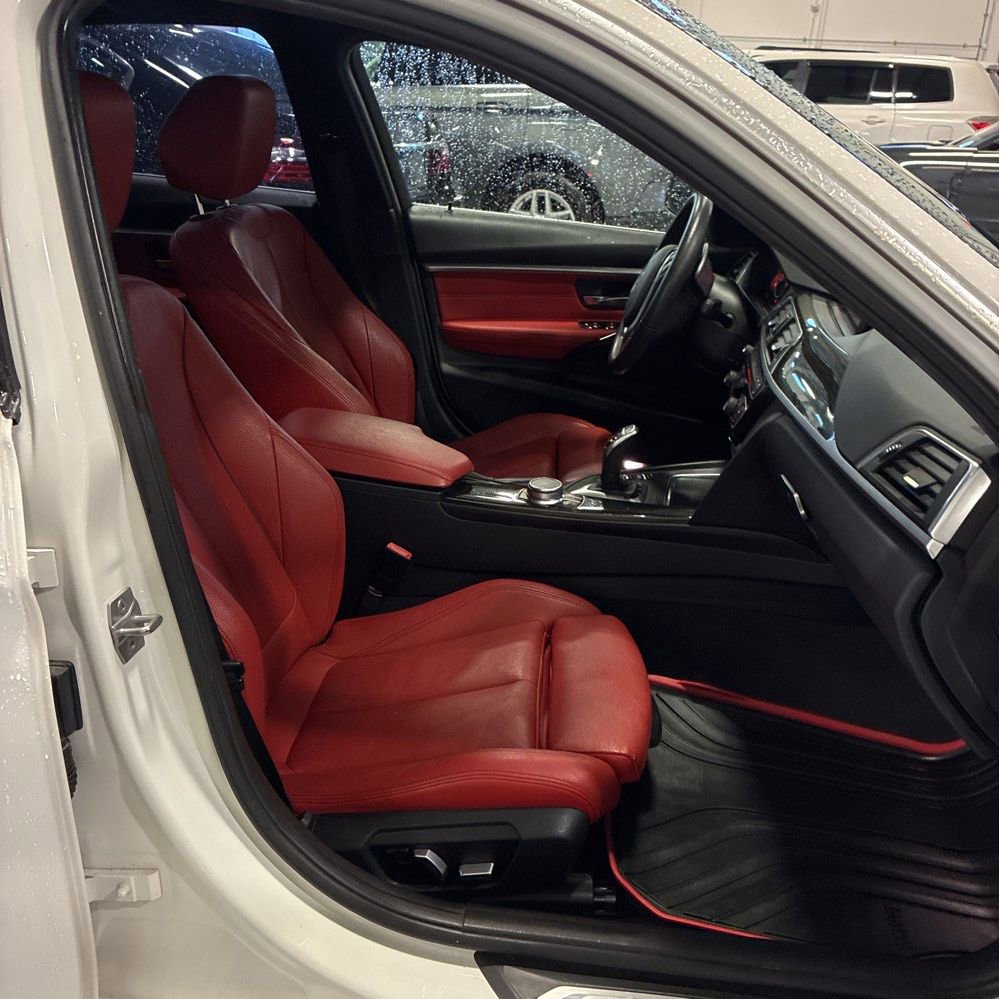 Used 2017 BMW 330i Sedan RWD image 7