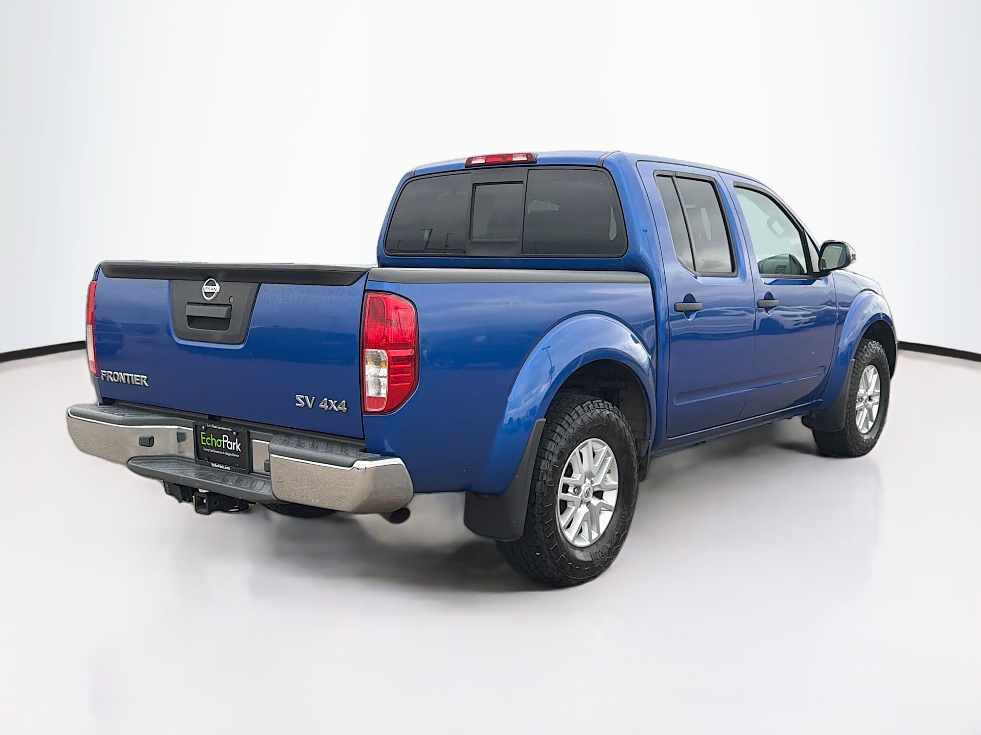 Used 2015 Nissan Frontier SV AWD/4WD image 9