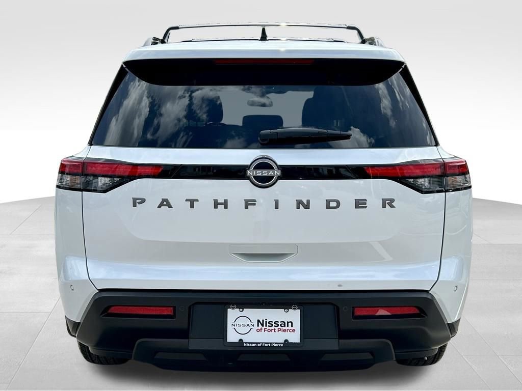 New 2026 Nissan Pathfinder SV image 7