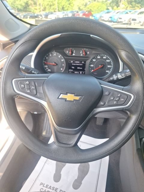 Used 2022 Chevrolet Malibu LT FWD image 14
