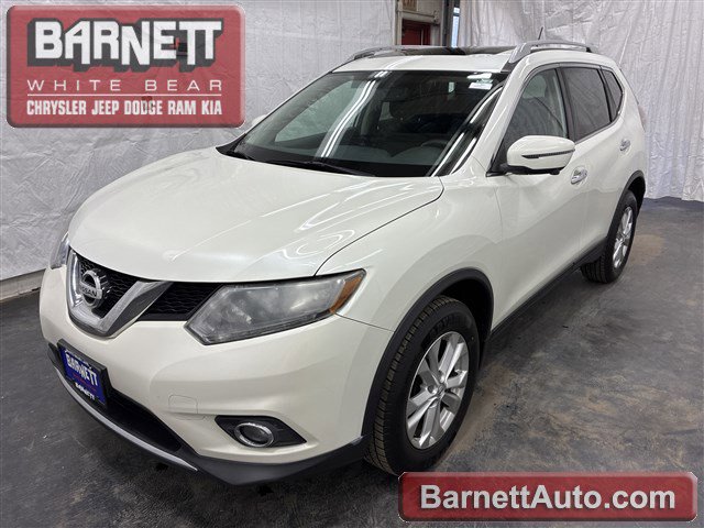 Used 2016 Nissan Rogue SV w/ SV Premium Package