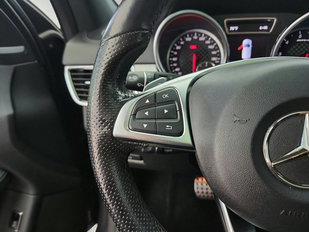 Used 2019 Mercedes-Benz GLE 43 AMG 4MATIC w/ Night Package image 24
