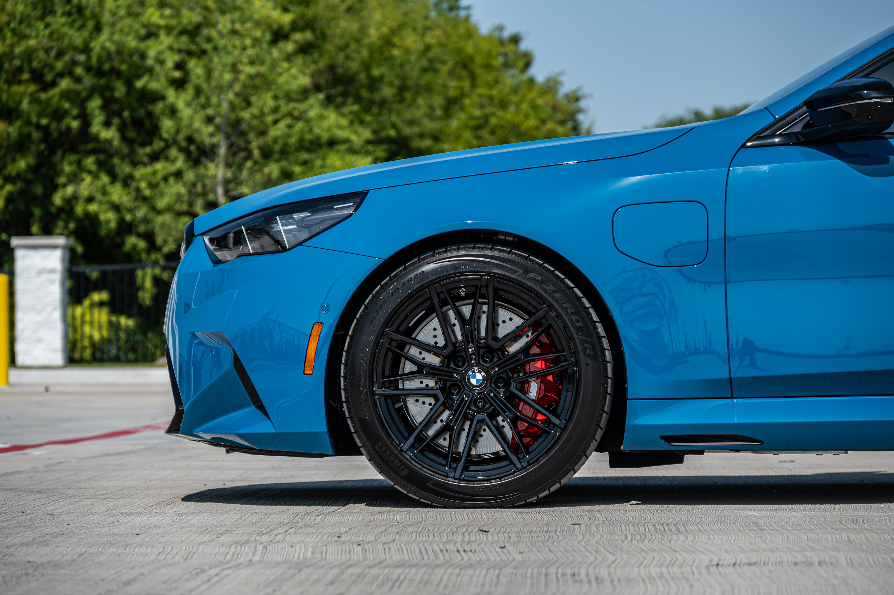 New 2027 BMW M5 w/ Executive Package AWD/4WD image 32