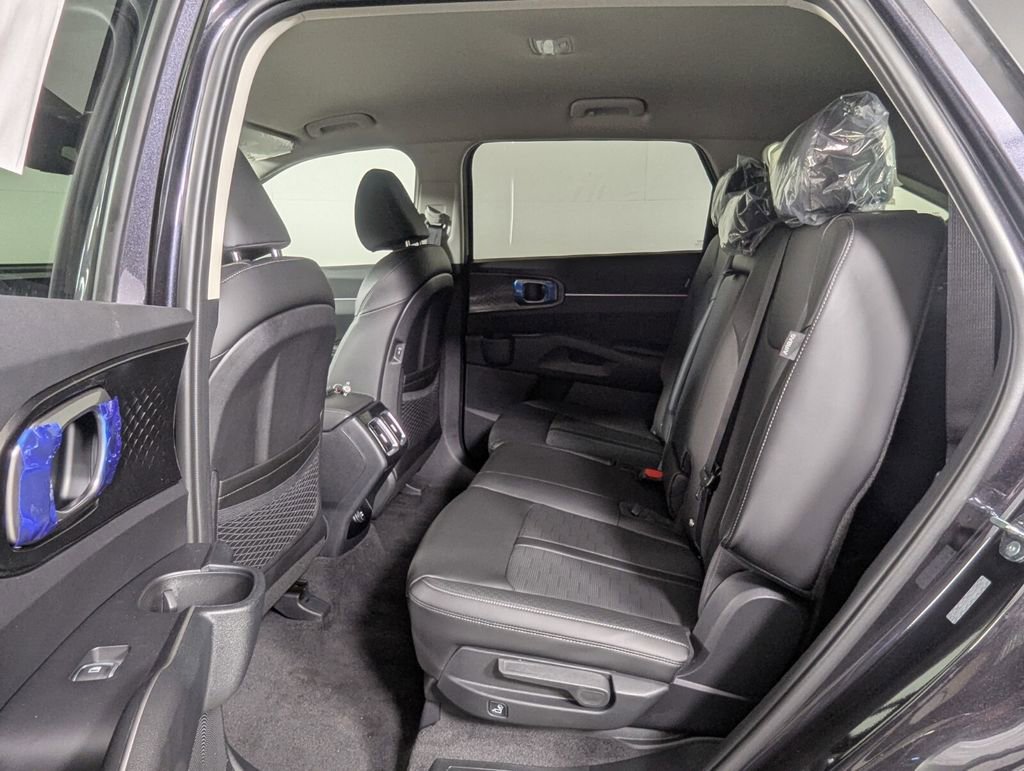 New 2026 Kia Sorento S FWD image 24