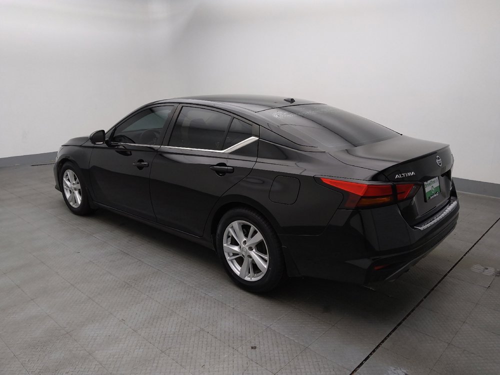 Used 2021 Nissan Altima 2.0 SR image 3