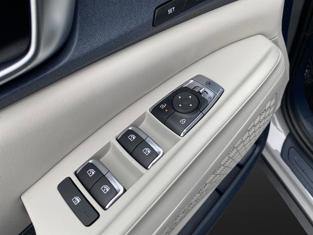 New 2026 Kia Carnival EX image 34