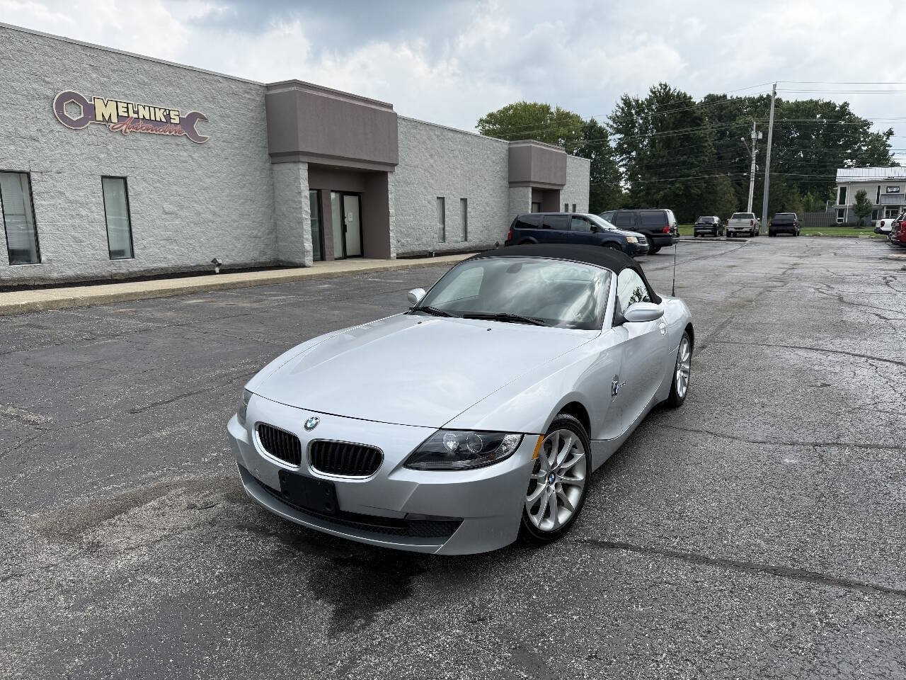 Used 2006 BMW Z4 3.0i RWD image 1