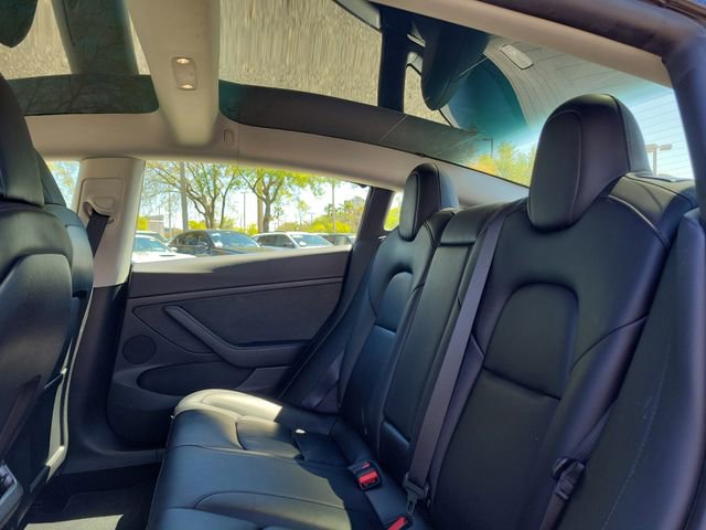 Used 2023 Tesla Model 3 Performance image 14