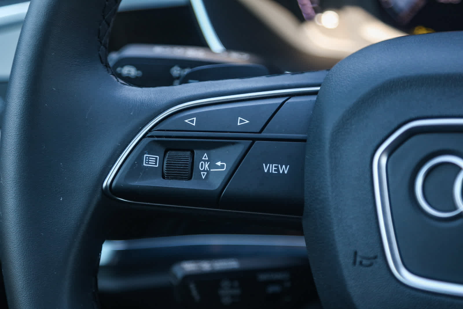 Used 2025 Audi Q3 2.0T Premium w/ Convenience Package image 22