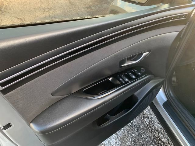 Used 2023 Hyundai Tucson Limited AWD/4WD image 22