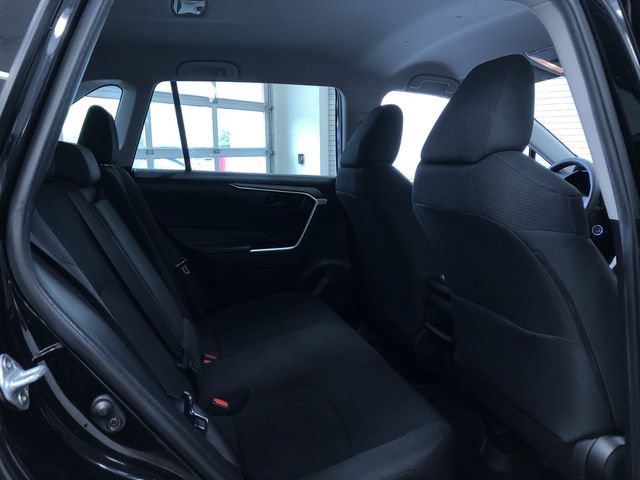 Certified 2019 Toyota RAV4 LE w/ All Weather Liner Package AWD/4WD image 21