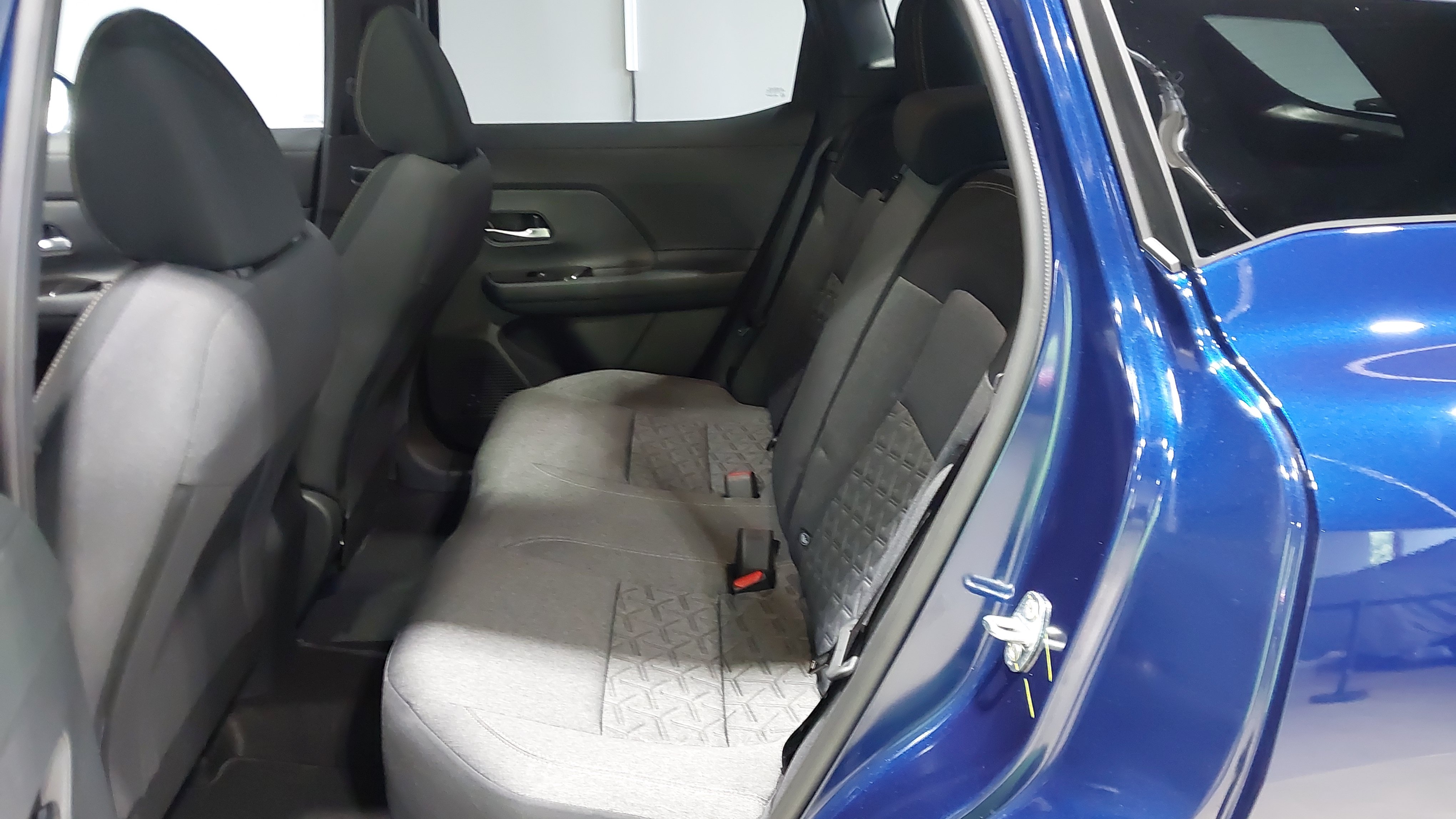 New 2026 Nissan Kicks SV w/ SV Premium Package AWD/4WD image 21