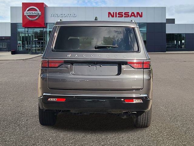Used 2024 Jeep Wagoneer Series II w/ Flexible Seating Group AWD/4WD image 6