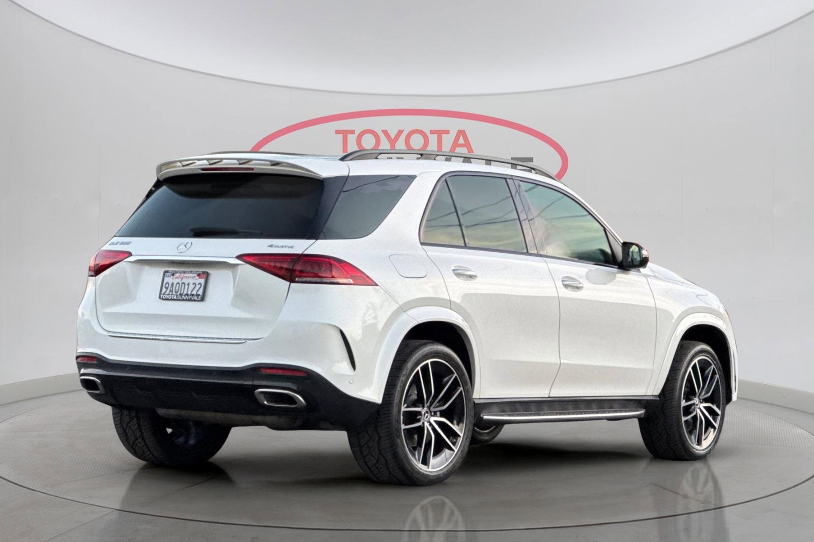 Used 2020 Mercedes-Benz GLE 580 4MATIC image 3