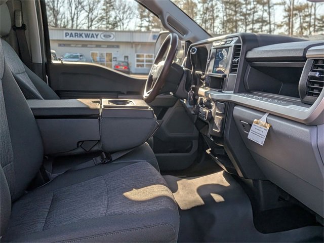 Used 2023 Ford F250 XL w/ STX Appearance Package image 36