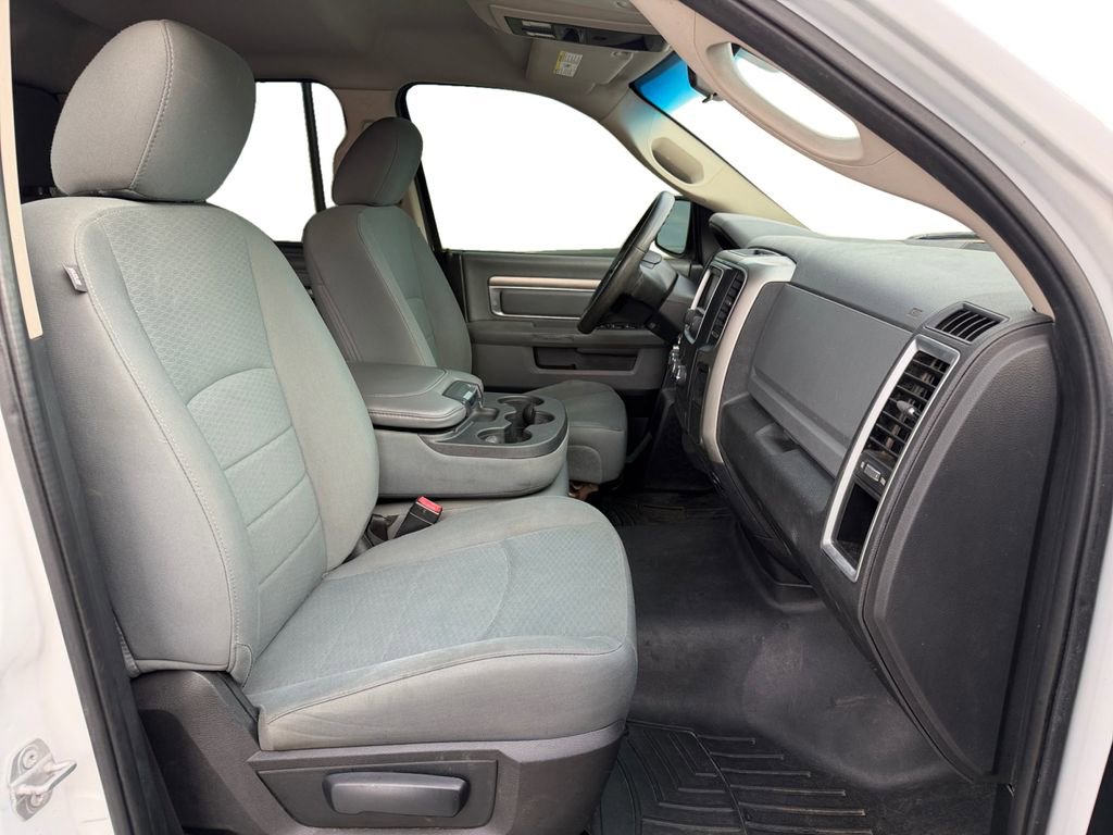 Used 2017 RAM 1500 Classic SLT image 18