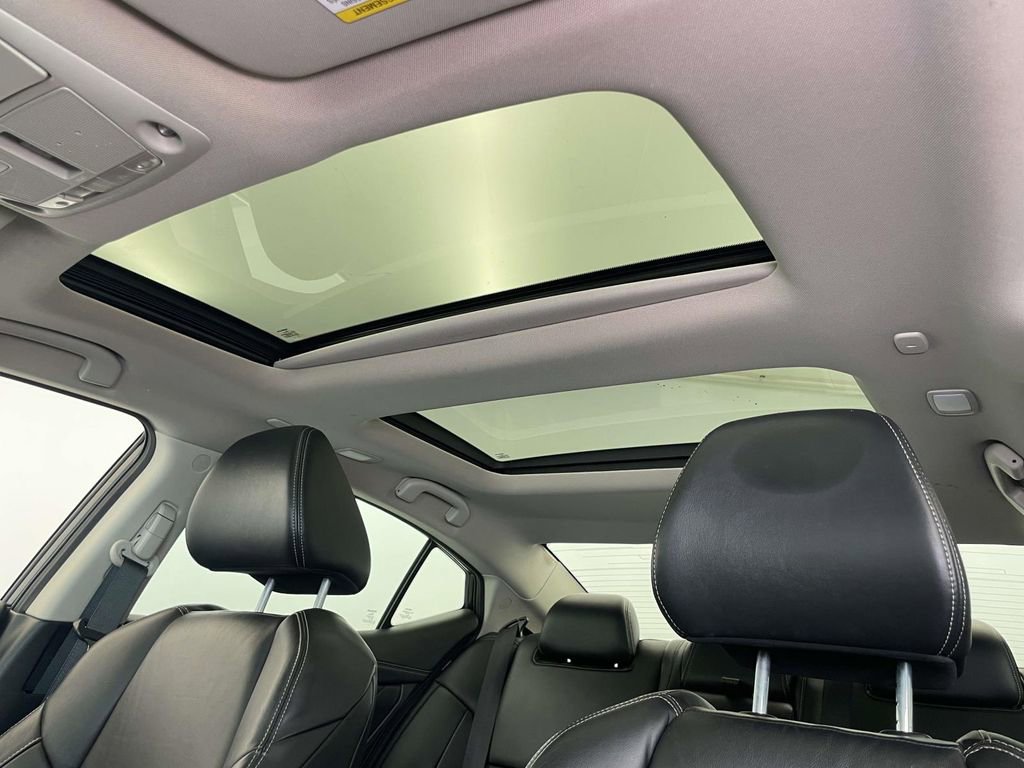 Used 2019 Nissan Maxima Platinum w/ Sport Mat Group FWD image 15