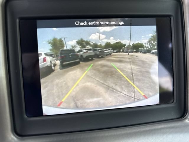 Used 2021 Dodge Charger SXT w/ Leather Interior Group RWD image 17