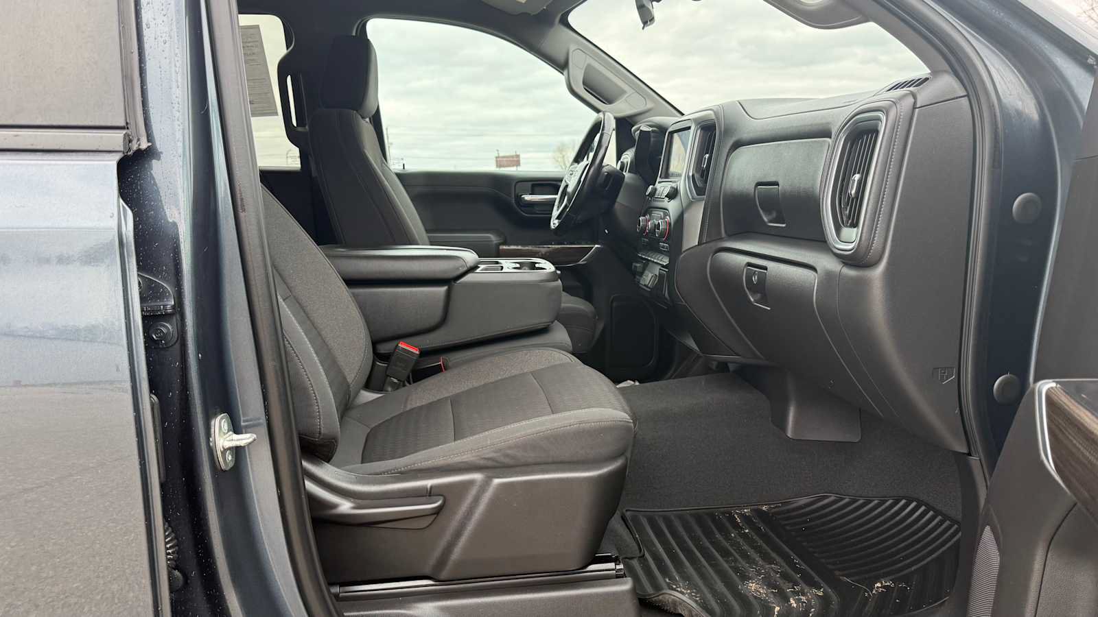 Used 2020 Chevrolet Silverado 1500 RST w/ All-Star Edition AWD/4WD image 12