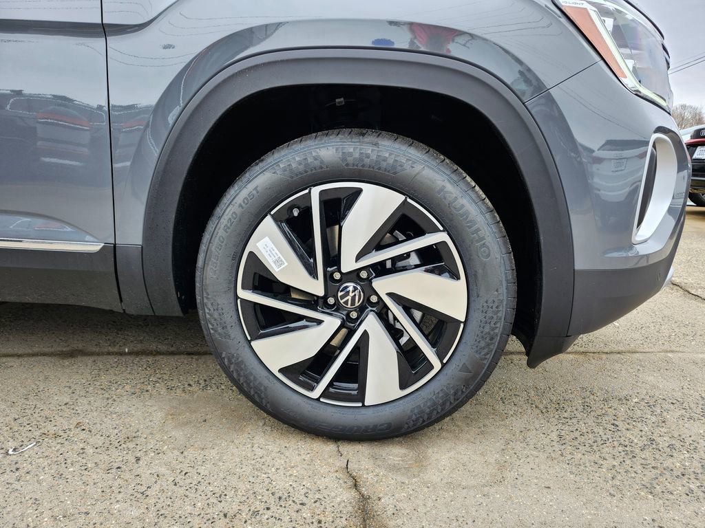 New 2026 Volkswagen Atlas SEL image 16