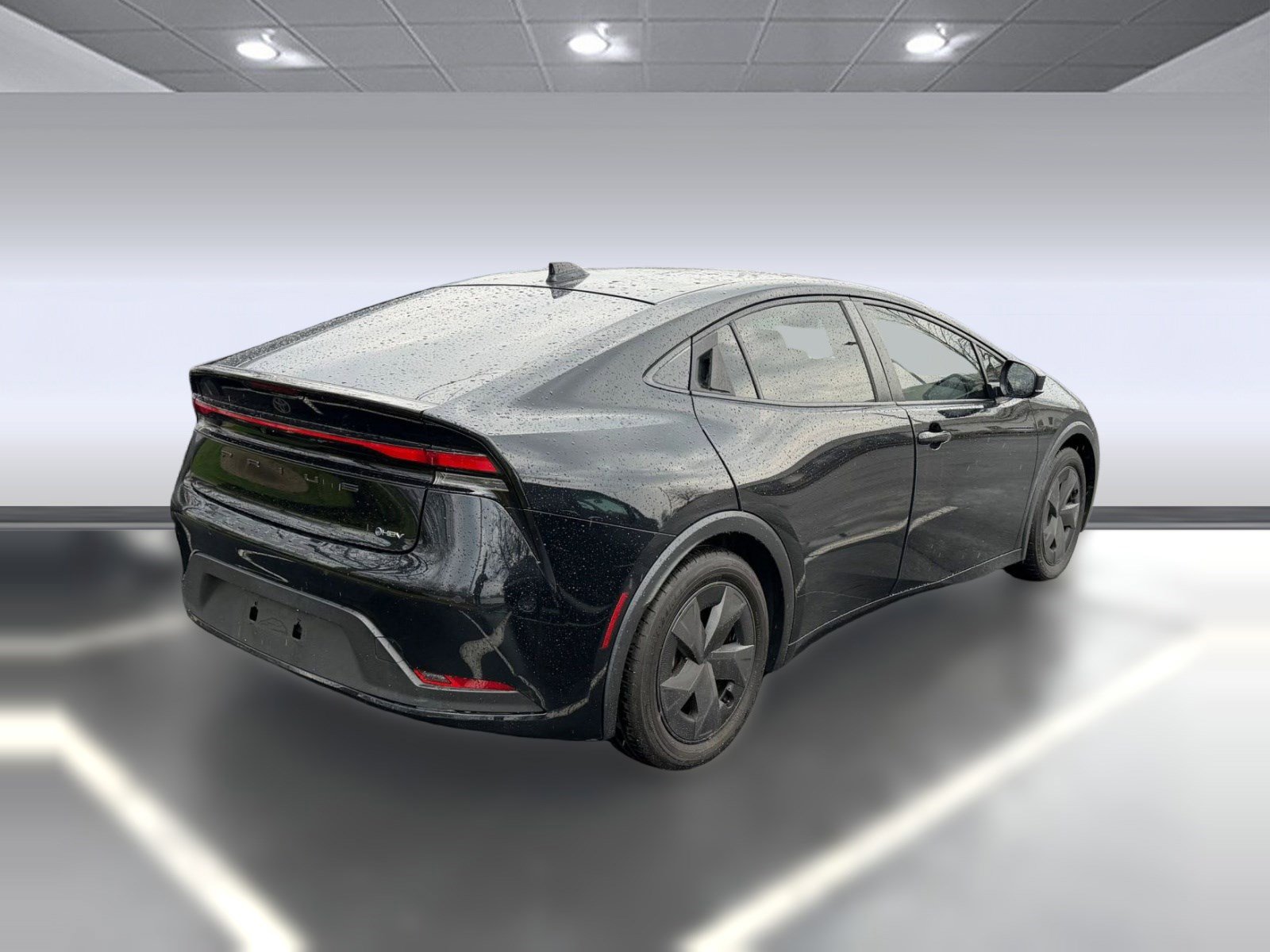 Used 2023 Toyota Prius LE image 6