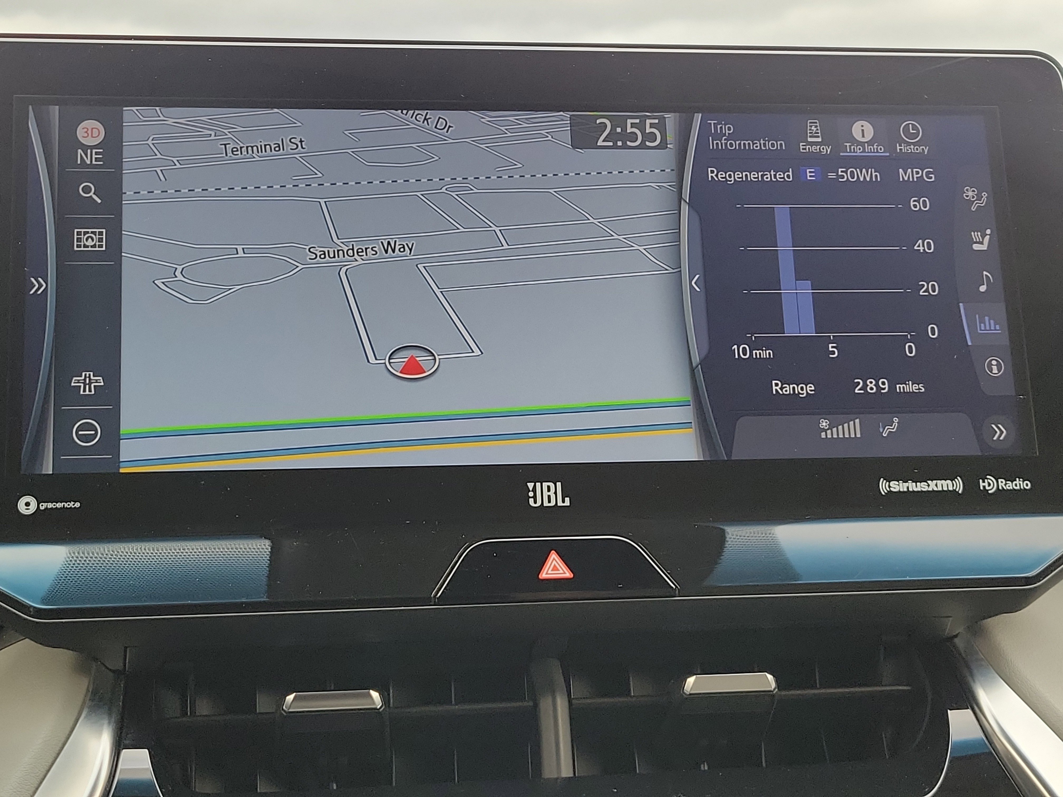 Used 2021 Toyota Venza LE image 27