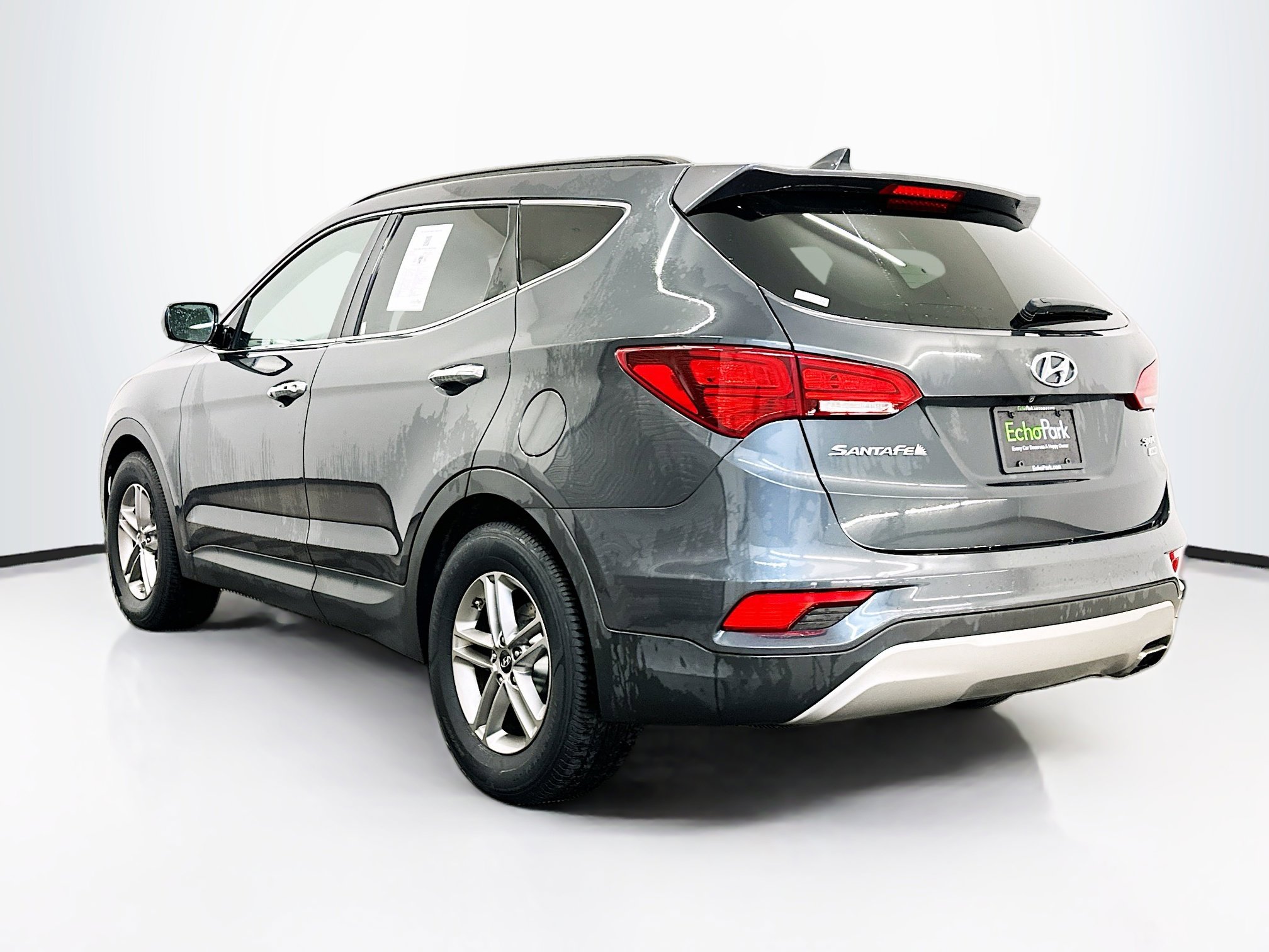 Used 2017 Hyundai Santa Fe Sport image 5