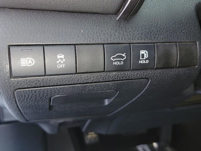 Used 2020 Toyota Camry SE image 27