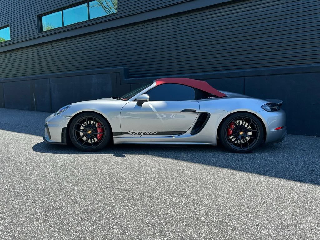 Certified 2021 Porsche 718 Boxster Spyder RWD image 7