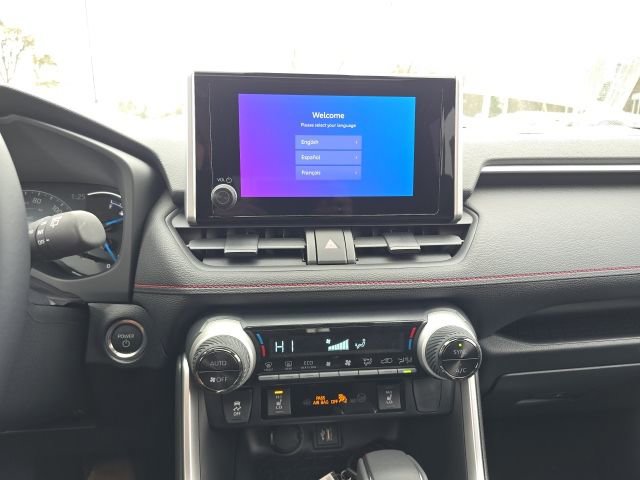 New 2025 Toyota RAV4 SE image 12