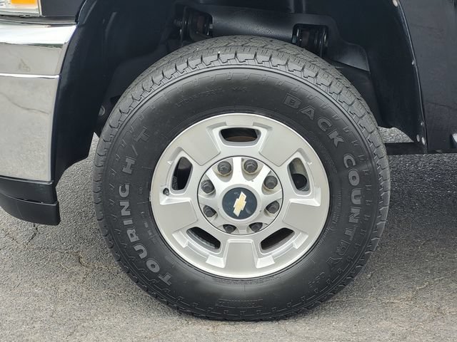Used 2012 Chevrolet Silverado 2500 LT w/ Interior Plus Package AWD/4WD image 11