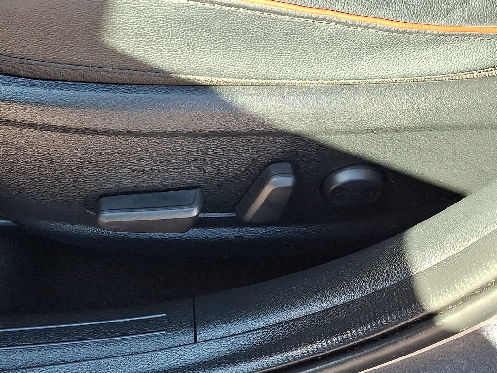 Used 2023 Kia Forte GT w/ GT2 Package FWD image 30