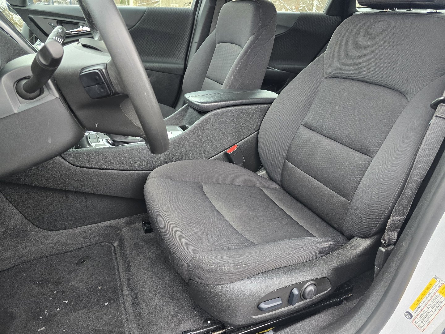 Used 2024 Chevrolet Malibu LT image 30